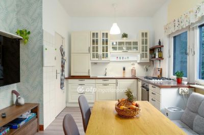 Eladó sorház Budapest