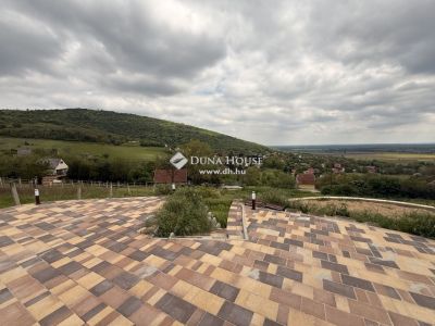 Eladó családi ház Harkány