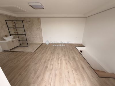 Eladó családi ház Harkány