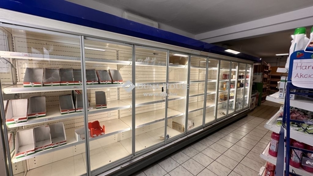 Eladó családi ház Balatonmáriafürdő