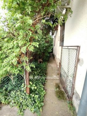 Eladó családi ház Pécs