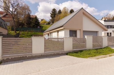Eladó családi ház Szentendre