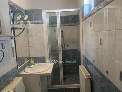 Eladó családi ház Debrecen
