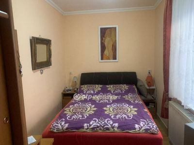 Eladó családi ház Debrecen