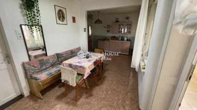 Eladó családi ház Liszó