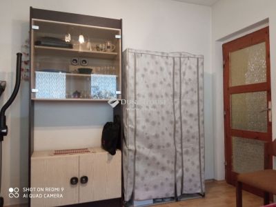 Eladó családi ház Füzvölgy