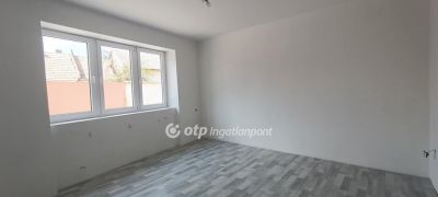 Eladó családi ház Nagykőrös