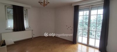 Eladó családi ház Budapest