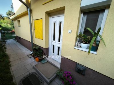 Eladó ikerház Budapest