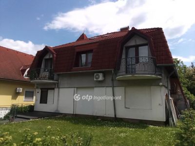 Eladó családi ház Siófok