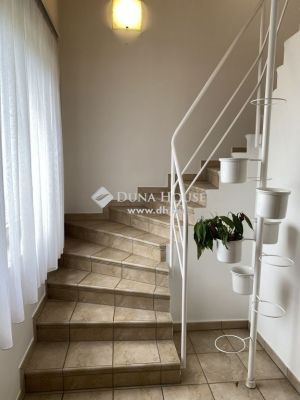 Eladó családi ház Budapest
