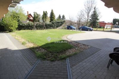 Eladó lakás Kecskemét