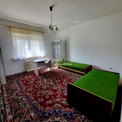 Eladó családi ház Szeged