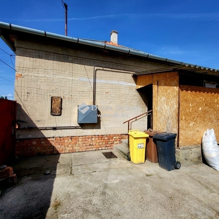 Eladó családi ház Szeged