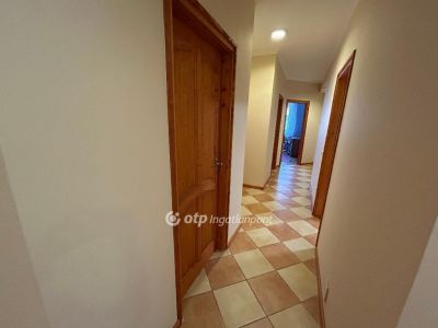 Eladó családi ház Nyíregyháza