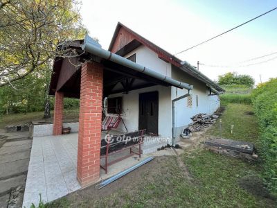 Eladó külterületi telek Gyód