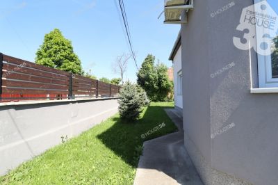 Eladó családi ház Budapest