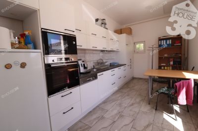 Eladó családi ház Budapest
