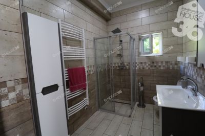 Eladó családi ház Budapest