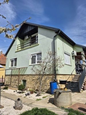 Eladó családi ház Budapest