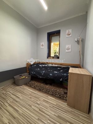 Eladó családi ház Csömör