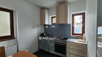 Eladó családi ház Balatonfüred