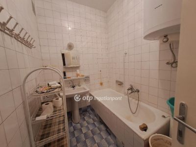 Eladó családi ház Szeged