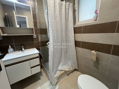Eladó lakás Pécs