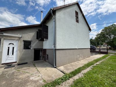Eladó családi ház Őrbottyán