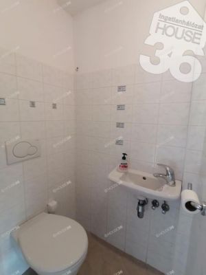 Eladó lakás Kecskemét