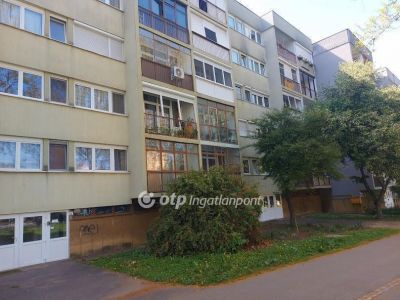 Eladó lakás Pécs