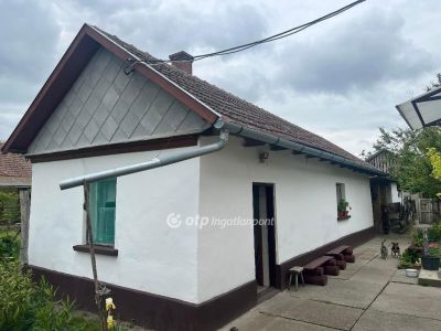 Eladó családi ház Tápiógyörgye