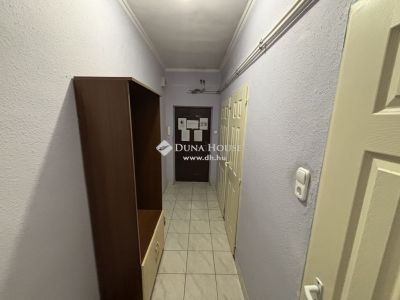 Eladó lakás Tatabánya