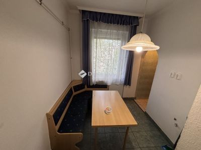 Eladó lakás Tatabánya