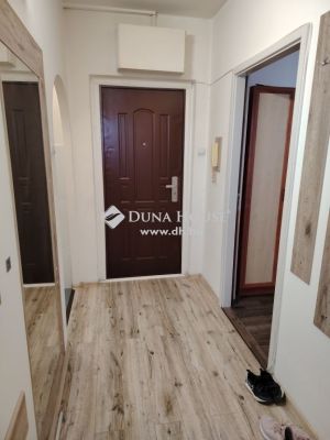 Eladó lakás Tatabánya