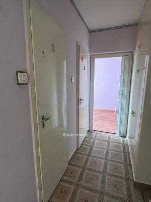 Eladó lakás Székesfehérvár