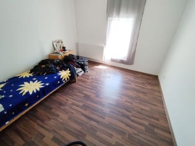 Eladó családi ház Szigetszentmiklós