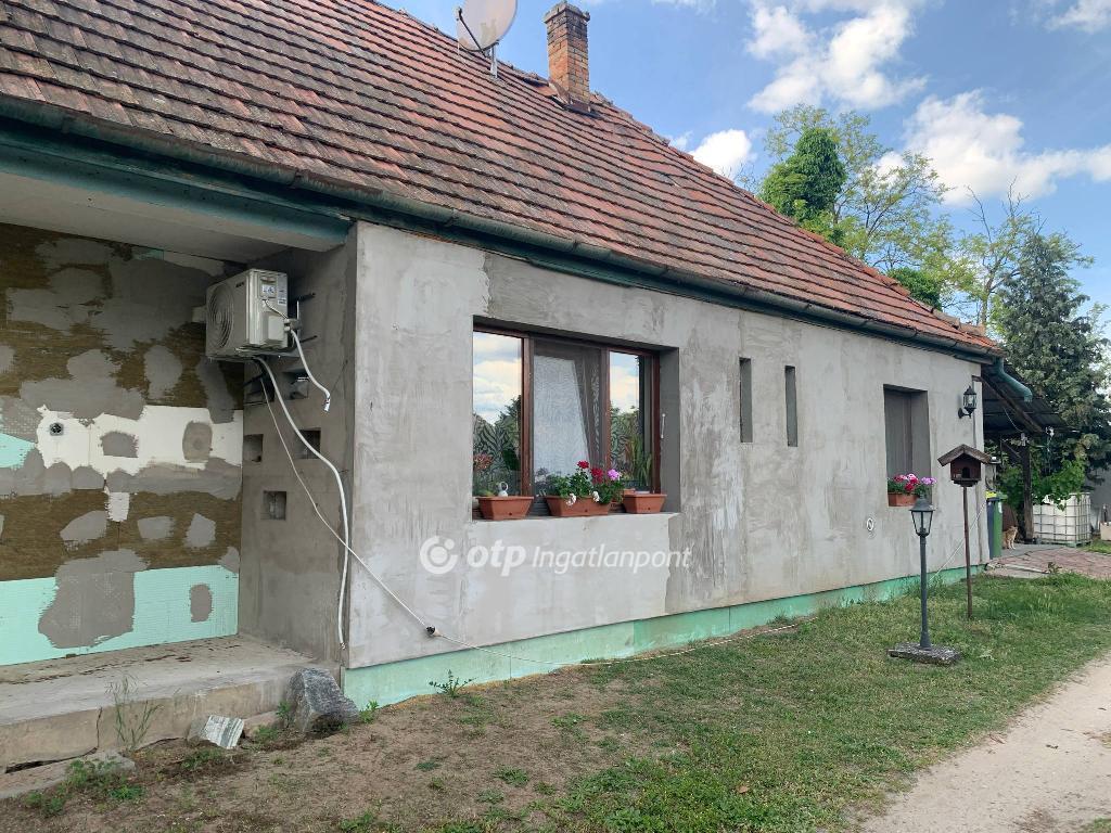 Eladó családi ház Pilis