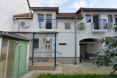 Eladó családi ház Kecskemét