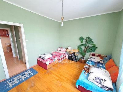 Eladó lakás Kecskemét