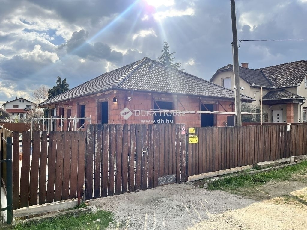 Eladó családi ház Monor Monorierdő