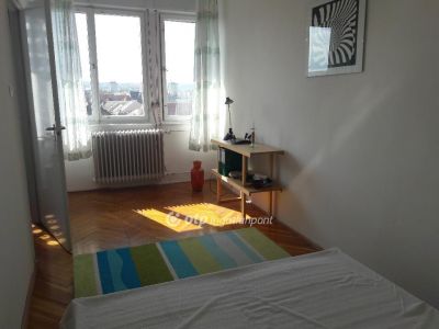 Eladó lakás Pécs