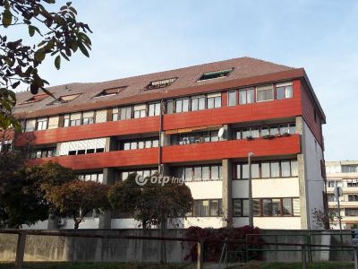 Eladó lakás Pécs