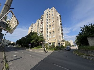 Eladó lakás Tatabánya