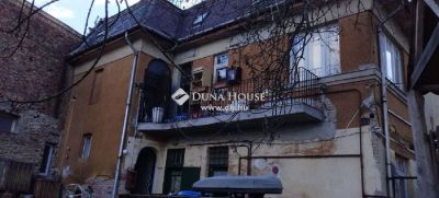 Eladó családi ház Budapest