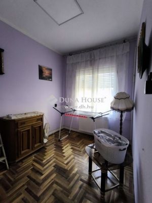 Eladó családi ház Budapest