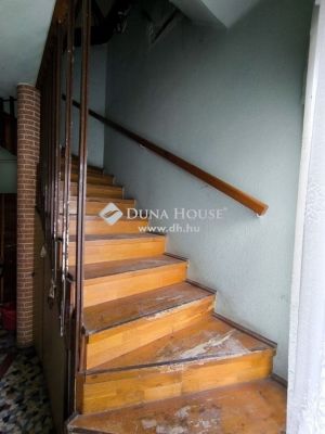 Eladó családi ház Budapest