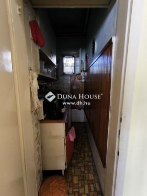 Eladó családi ház Budapest