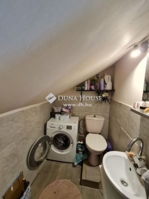 Eladó családi ház Budapest