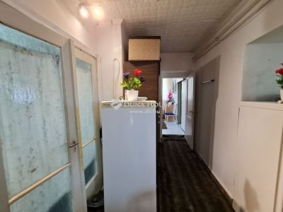 Eladó családi ház Budapest